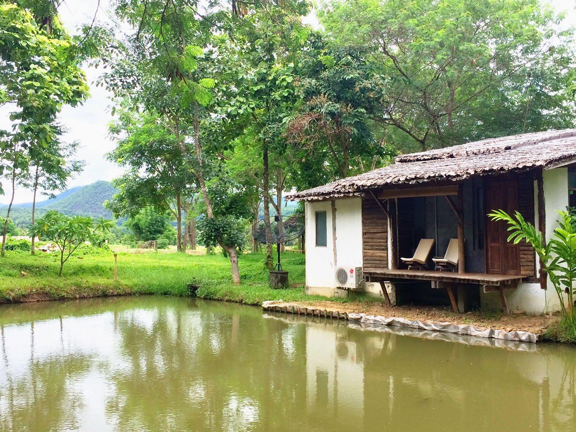 Huen Muang Pai Villa ภายนอก รูปภาพ